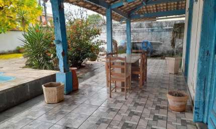 Casa para Venda em Rio das Ostras, Extensão do Bosque, 7 dormitórios, 1 suíte, 4 banheiros, 2 vagas