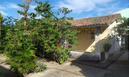 Casa para Venda em Casimiro de Abreu, Palmital, 2 dormitórios, 1 suíte, 2 banheiros, 1 vaga