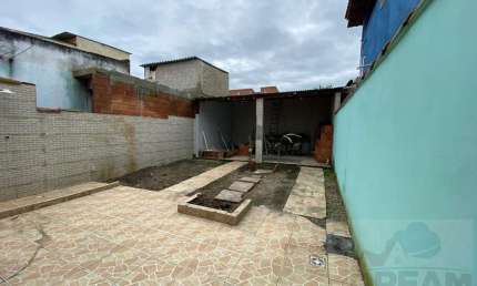 Casa para Venda em Rio das Ostras, Cidade Praiana, 3 dormitórios, 2 suítes, 3 banheiros