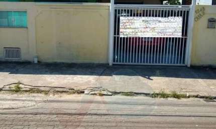 Casa para Venda em Rio das Ostras, Extensão do Bosque, 2 dormitórios, 1 suíte, 2 banheiros, 1 vaga