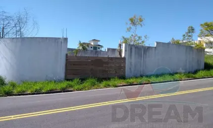 Terreno à venda no Lagoa, Macaé 
