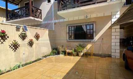 Casa para Venda em Rio das Ostras, Recreio, 4 dormitórios, 1 suíte, 3 banheiros, 3 vagas