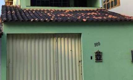 Casa para Venda em Rio das Ostras, Ouro Verde, 2 dormitórios, 1 suíte, 2 banheiros, 1 vaga