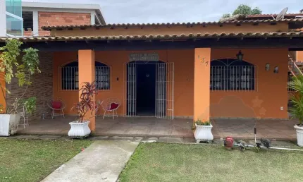 Casa para Venda em Rio das Ostras, Novo Rio das Ostras, 4 dormitórios, 3 banheiros, 1 vaga