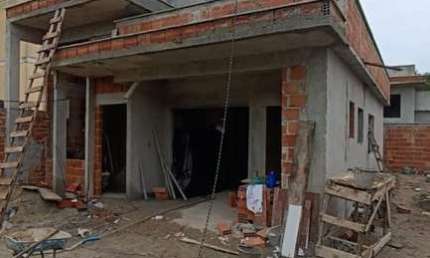 Casa para Venda em Rio das Ostras, Enseada das Gaivotas, 3 dormitórios, 3 suítes, 3 banheiros, 2 vagas