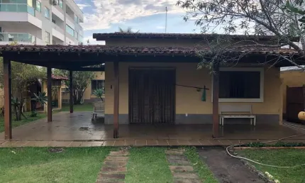 Casa para Venda em Rio das Ostras, Recreio, 6 dormitórios, 1 suíte, 2 banheiros, 3 vagas