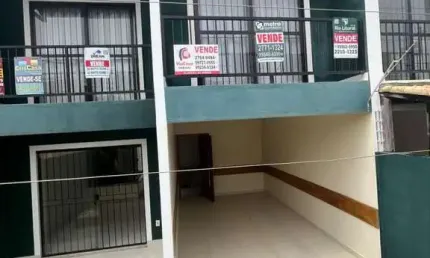 Casa para Venda em Rio das Ostras, Jardim Marilea, 3 dormitórios, 1 suíte, 2 banheiros, 1 vaga