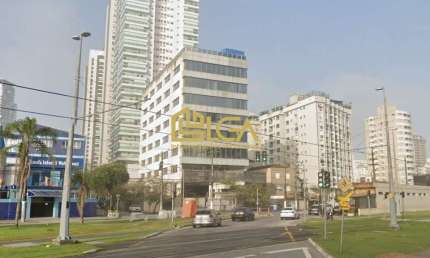 Prédio à venda na Avenida General Francisco Glycerio, 557, Pompéia, Santos