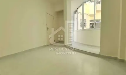 Apartamento 40m² com 1 quarto para venda no catete rj