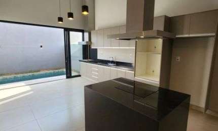 Linda casa térrea venda 156 m² 3 suítes, completa em armários