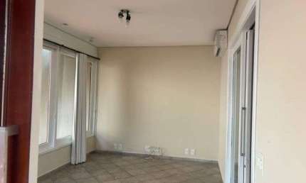 Sobrado para venda com 199 m² 3 quartos completo em armários São Francisco Village