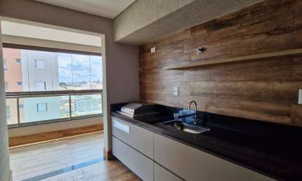 Lindo apartamento 107 m² com 3 dormitórios  vista livre sombra