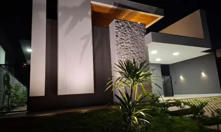 Linda casa térrea com 4 dormitorios completa em armários