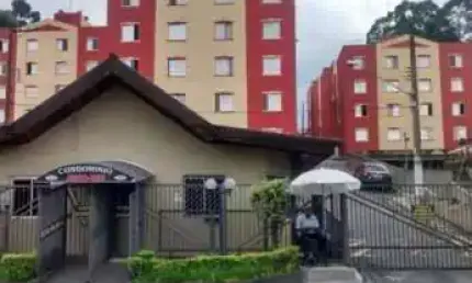 Apartamento Recém Reformado  2 Dormitorios  1 Vaga de Garagem