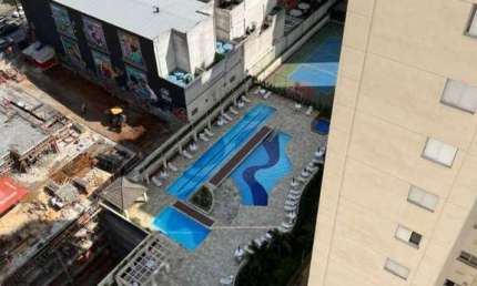 Apartamento Mobiliado com 77 m² 3 Dormitórios e 2 vagas de Gargens