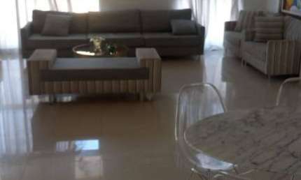 Apartamento 140 m² 4 Dormitorios sendo 2 Suites e 3 Vagas de Garagens