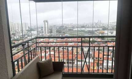 Apartamento 70 m²  3 Dormitorios sendo 1 Suite e 2 Vagas de Garagens