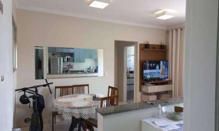 Apartamento Maravilhoso  82 m² Reformado com 2 Dormitórios e 1 Vaga