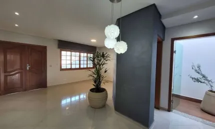 Sobrado alto padrao com 235m² 3 dormitotorios com 5 vagas de gargens