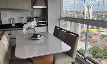 Apartamento com 93 m² 2 Dormitorios sendo 2 Suites 4 Vagas de Garagens