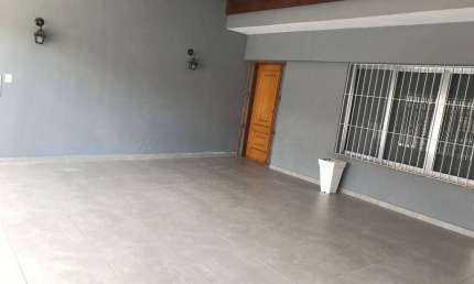 Sobrado Maravilhoso 258 m² 5 Dormitorios 5 Vagas de Garagens
