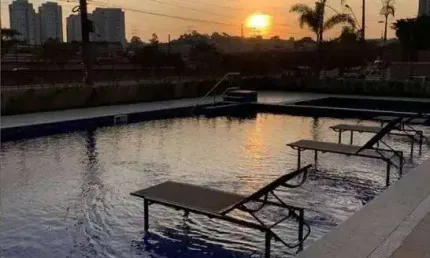 Apartamento Utimo  Andar  50 m² 2 Dormitorios e 1 Vaga de Garagem