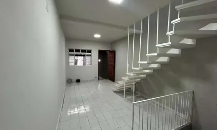 Sobrado com 4 dormitórios 151 m² 2 dormitórios 1 vaga de garagem
