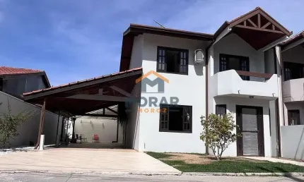 Casa com 3 quartos à venda no Centro, Pinhais 