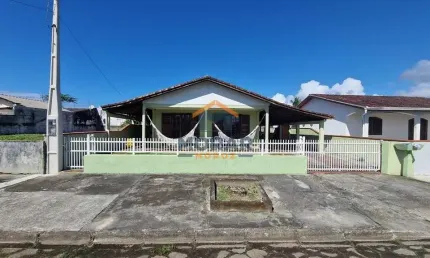 Casa com 3 quartos à venda na Praia de Leste, Pontal do Paraná 
