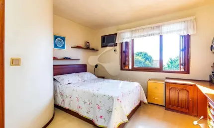 Casa para Venda em Porto Alegre, Vila São José, com 407 m², 1 suíte, 3 quartos, 2 banheiros