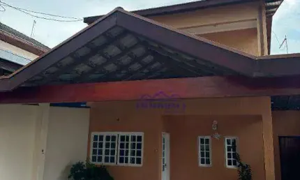 Casa com 3 dormitórios à venda, 250 m² por R$ 929.000 - Jardim Uirá - São José dos Campos/SP