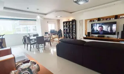 Apartamento com 3 quartos à venda no Atiradores, Joinville  por R$ 950.000