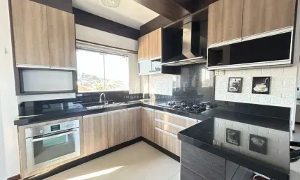 Apartamento com 3 quartos à venda no Guanabara, Joinville  por R$ 440.000