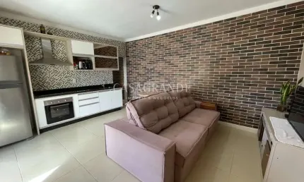Casa com 2 quartos à venda na Vila Nova, Joinville  por R$ 430.000