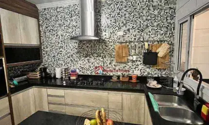 Sobrado com 3 dormitórios, 1 suite, 2 vagasà venda, 159 m² por R$ 670.000 - Vila Esperança - São Paulo/SP