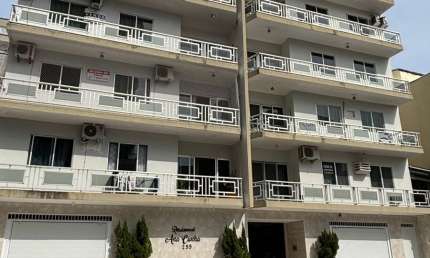Vende-se apartamento no bairro Pioneiros em Balneário Camboriú!