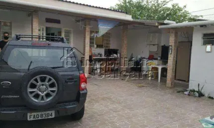 Casa para Venda em Praia Grande, Balneário Maracanã, 3 dormitórios, 1 suíte, 2 banheiros, 3 vagas