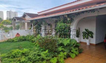 Casa no Flórida isolada, com 03 dormitórios e com edícula!!!