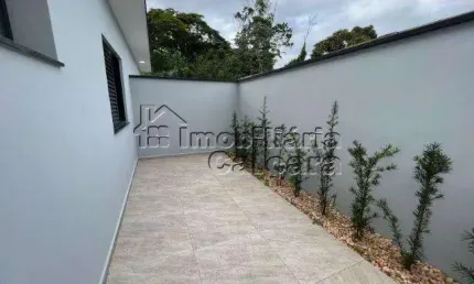 Casa para Venda em Peruíbe, Balneário São João Batista II, 2 dormitórios, 1 suíte, 2 banheiros, 2 vagas