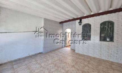 Casa com 02 dormitórios, no Jardim Imperador á 60 metros da praia!!!