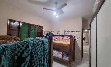 Casa para Venda em Praia Grande, Caiçara, 2 dormitórios, 1 suíte, 2 banheiros, 2 vagas