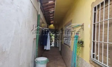 Casa para Venda em Praia Grande, Flórida, 2 dormitórios, 1 suíte, 2 banheiros, 2 vagas