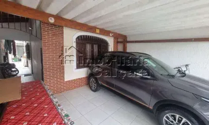 Casa para Venda em Praia Grande, Balneário Maracanã, 2 dormitórios, 2 banheiros