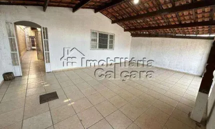 Casa para Venda em Praia Grande, Caiçara, 2 dormitórios, 1 banheiro, 2 vagas