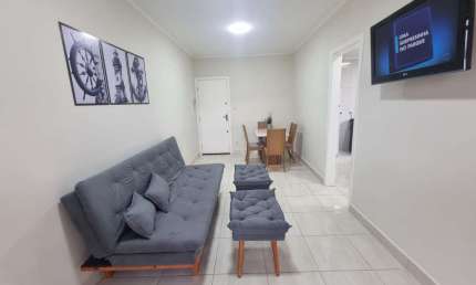 Apartamento todo reformado, bem localizado no Caiçara!!