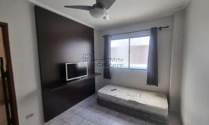 Apartamento com 01 dormitório no centro do caiçara, á 300 metros da praia