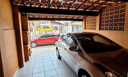 Casa com 01 dormitório no Maracanã, á 400 metros da praia!!!