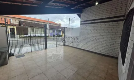 Casa para Venda em Praia Grande, Real, 2 dormitórios, 1 suíte, 2 banheiros, 2 vagas
