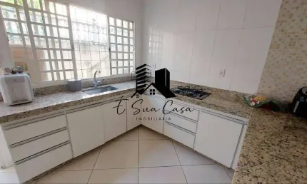 Casa com 3 quartos à venda na Rua Jandira Chaves Diniz, Europa, Contagem