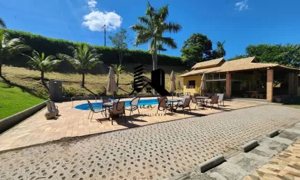 Sítio à venda em condomínio fechado na cidade de Esmeradas